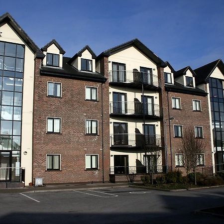 Cuirt Na Rasai Apartamento Galway Exterior foto